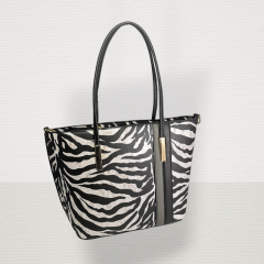 Inbags Shoulder/Hand Bag Black